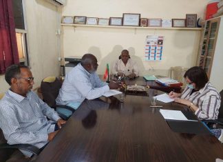 همد يبحث خطط التنمية الاجتماعية مع المقيم الدولى لليونيسيف همد يبحث خطط التنمية الاجتماعية مع المقيم الدولى لليونيسيف