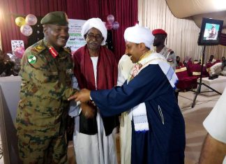 حفل وداع واستقبال لقائد الفرقة الثامنة 18 مشاة بالنيل الأبيض حفل وداع واستقبال لقائد الفرقة الثامنة 18 مشاة بالنيل الأبيض