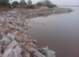 إرتفاع منسوب النيل الرئيسي والعطبرواي بمحطة عطبرة إرتفاع منسوب النيل الرئيسي والعطبرواي بمحطة عطبرة