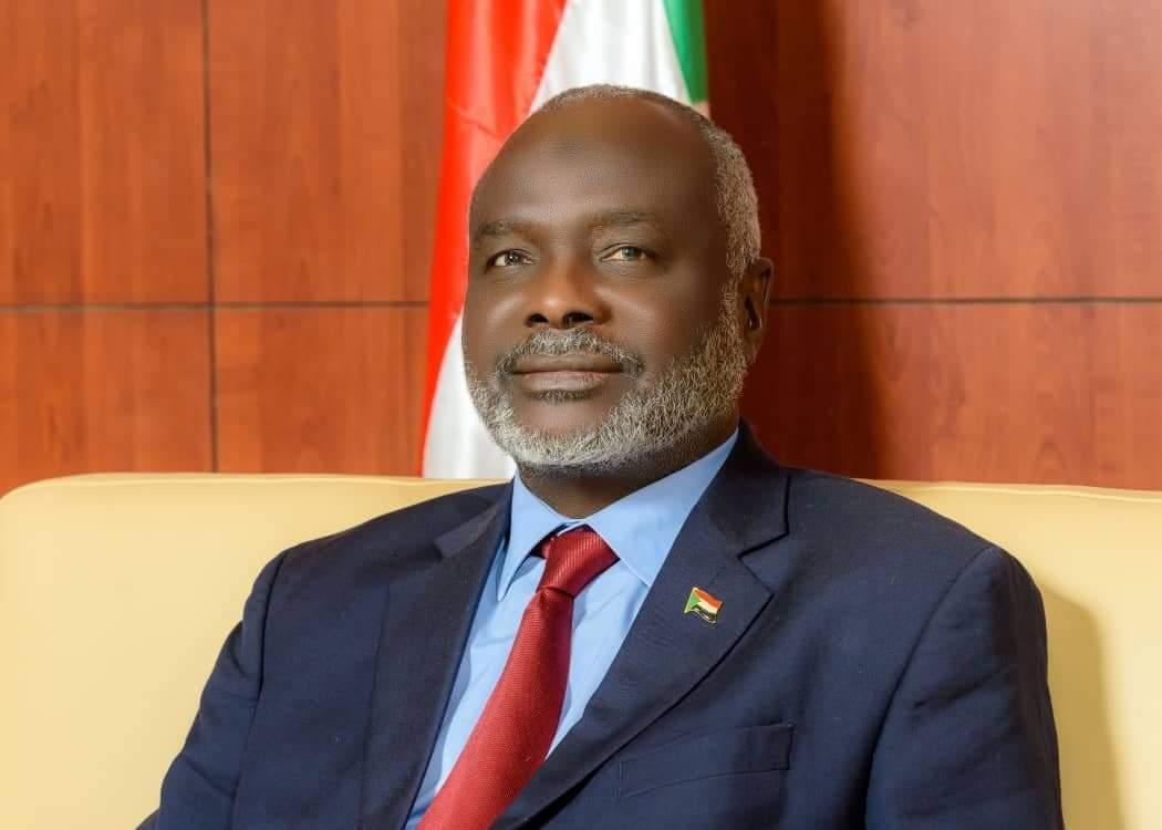 السودان : علماء دين يهاجمون وزير المالية ويطالبون بمحاسبته السودان : علماء دين يهاجمون وزير المالية ويطالبون بمحاسبته