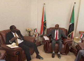 وزير الثروة الحيوانية يلتقي وزير الزراعة والموارد الطبيعيه بإقليم دارفور وزير الثروة الحيوانية يلتقي وزير الزراعة والموارد الطبيعيه بإقليم دارفور