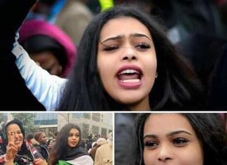 كتلة كنداكات أم درمان الكبرى تسيّر موكباً لدعم مبادرة تنسيقيات مقاومة الخرطوم كتلة كنداكات أم درمان الكبرى تسيّر موكباً لدعم مبادرة تنسيقيات مقاومة الخرطوم