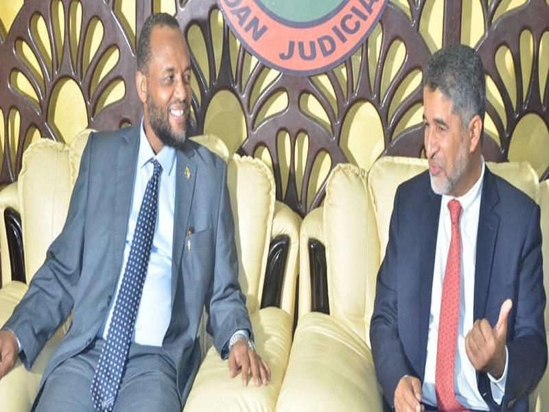 د. هيثم يؤكد تعزيز الشراكة مع منظمة الصحة العالمية د. هيثم يؤكد تعزيز الشراكة مع منظمة الصحة العالمية