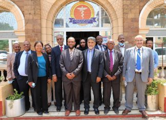 المدير الإقليمي لمنظمة الصحة العالمية في زيارة لمجلس التخصصات الطبية المدير الإقليمي لمنظمة الصحة العالمية في زيارة لمجلس التخصصات الطبية