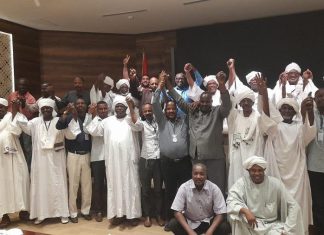 الآلية المشتركة لـ (حمر والمسيرية) تعلن وقف المواجهات وإحتواء الأزمة الآلية المشتركة لـ (حمر والمسيرية) تعلن وقف المواجهات وإحتواء الأزمة