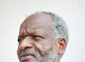 سليمان صندل يرد على الحملة ضد جبريل: جاهزون ومستعدون على حسب حجم المؤامرة سليمان صندل يرد على الحملة ضد جبريل: جاهزون ومستعدون على حسب حجم المؤامرة