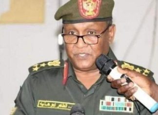 أبوهاجة:السودان شعبه وفترته الانتقالية أمانة في عنق البرهان أبوهاجة:السودان شعبه وفترته الانتقالية أمانة في عنق البرهان