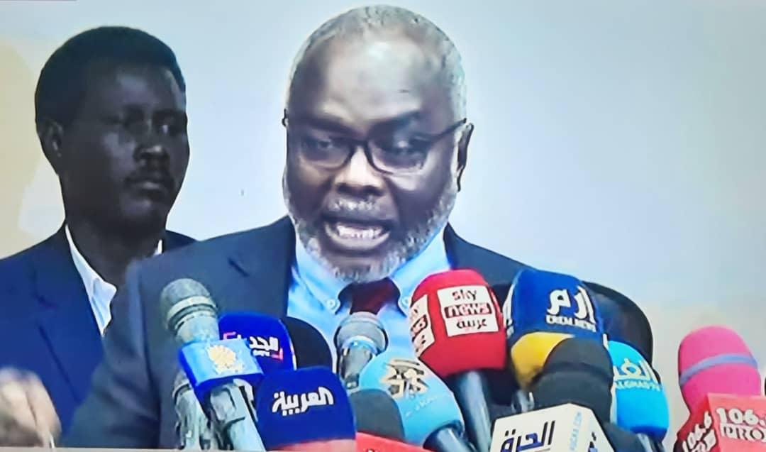 عاجل.. جبريل: إذا كنا نريد استغلال النفوذ أو السرقة، لن يكون ذلك في ألف دولار لإعفاء عربة عاجل.. جبريل: إذا كنا نريد استغلال النفوذ أو السرقة، لن يكون ذلك في ألف دولار لإعفاء عربة