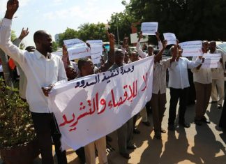 مجزرة في السودان: وزير الري يفصل 718 مهندسًا في السدود والخزانات مجزرة في السودان: وزير الري يفصل 718 مهندسًا في السدود والخزانات