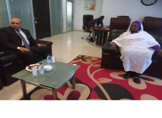 وزيره الاستثمار تبحث مع وفد الاتحاد العربي الاستثمار بالسودان وزيره الاستثمار تبحث مع وفد الاتحاد العربي الاستثمار بالسودان