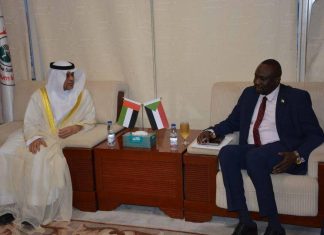 وزير الطاقة يبحث مع السفير الاماراتي بالسودان تعزيز الشراكات الاستثمارية وزير الطاقة يبحث مع السفير الاماراتي بالسودان تعزيز الشراكات الاستثمارية