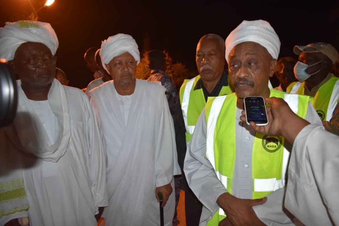 والي القضارف والخليفة الكباشي يدشنان حملة إصحاح البيئة والي القضارف والخليفة الكباشي يدشنان حملة إصحاح البيئة