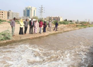 مدير عام الزراعة بالخرطوم يتفقد مشروع ألبان كوكو الزراعي مدير عام الزراعة بالخرطوم يتفقد مشروع ألبان كوكو الزراعي