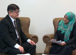 سونا تحاور السفير الماليزى بالسودان سونا تحاور السفير الماليزى بالسودان