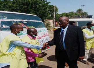 قافلة من شباب سنار للمتأثرين بالسيول والأمطار بالجزيرة قافلة من شباب سنار للمتأثرين بالسيول والأمطار بالجزيرة