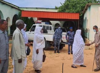 نائب والي غرب دارفور يتعهد بمعالجة قضايا التعليم بالولاية نائب والي غرب دارفور يتعهد بمعالجة قضايا التعليم بالولاية