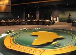 المغرب يتولى ابتداء من فاتح أكتوبر رئاسة مجلس السلم والأمن التابع للاتحاد الإفريقي المغرب يتولى ابتداء من فاتح أكتوبر رئاسة مجلس السلم والأمن التابع للاتحاد الإفريقي