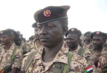 لماذا تطالب القوى السياسية بهيكلة الجيش؟ لماذا تطالب القوى السياسية بهيكلة الجيش؟