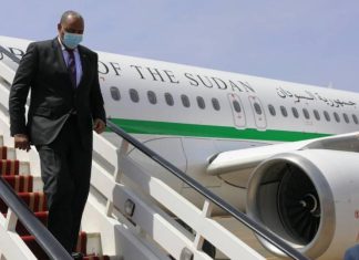 البرهان يشارك في جنازة إليزابيث وسط رفض للزيارة البرهان يشارك في جنازة إليزابيث وسط رفض للزيارة