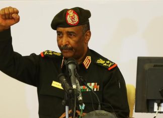 البرهان: المؤسسة العسكرية موحدة ولا يستطيع أحد تفكيكها البرهان: المؤسسة العسكرية موحدة ولا يستطيع أحد تفكيكها