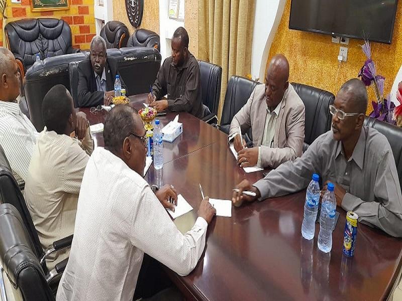 مدير جامعة كردفان يلتقي وفد منظمة العمل الدولية والبنك الأفريقي مدير جامعة كردفان يلتقي وفد منظمة العمل الدولية والبنك الأفريقي