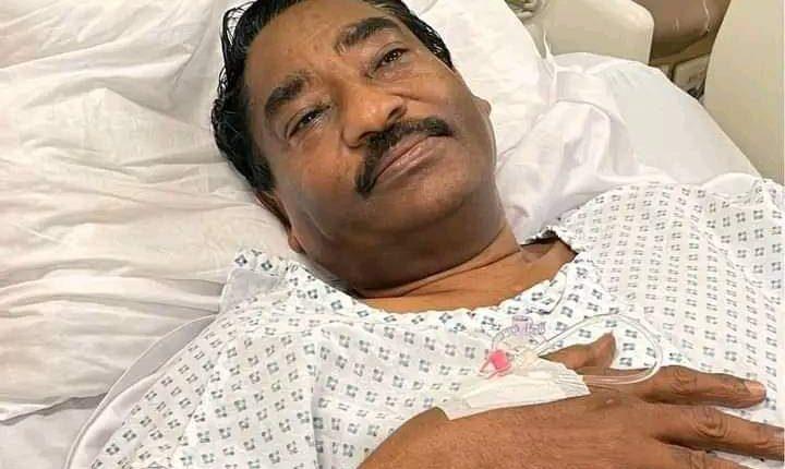 إبراهيم الشيخ من السرير الأبيض يوضح تفاصيل خضوعه إلى عملية جراحية