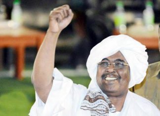 طالبت بمحاكمته: لجان مقاومة بورتسودان ترفض استقبال ”إيلا” طالبت بمحاكمته: لجان مقاومة بورتسودان ترفض استقبال ”إيلا”