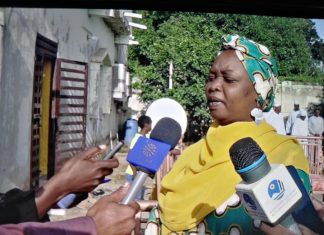 حاكم النيل الأزرق يزور أسر متفوقي الشهادة السودانية حاكم النيل الأزرق يزور أسر متفوقي الشهادة السودانية