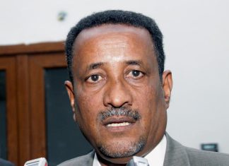 إبراهيم محمود: سقطنا بخيانة داخلية من منسوبينا بالأجهزة وخارجها إبراهيم محمود: سقطنا بخيانة داخلية من منسوبينا بالأجهزة وخارجها