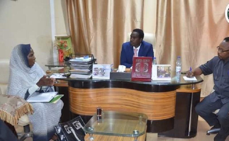 الزراعة بحكومة إقليم دارفور تبحث محاربة الآفات الزراعية بشمال دارفور الزراعة بحكومة إقليم دارفور تبحث محاربة الآفات الزراعية بشمال دارفور