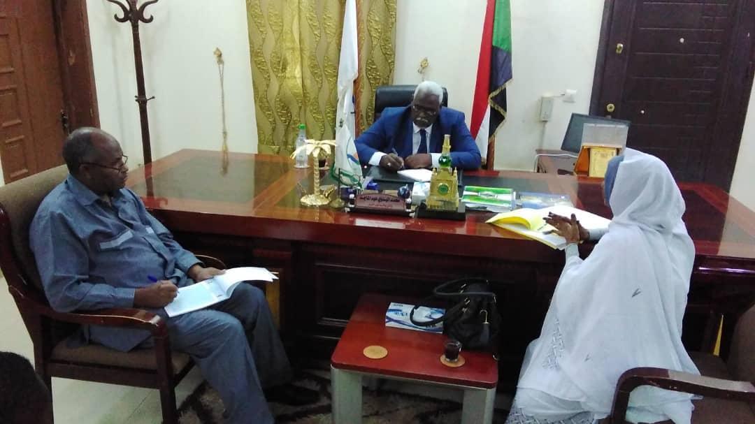 والي نهر النيل يبحث السبل الكفيلة للنهوض بقطاع الثروة الحيوانية