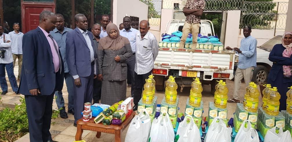 ولاية الخرطوم تدشن مشروع سلة قوت العاملين بسعر المنتج