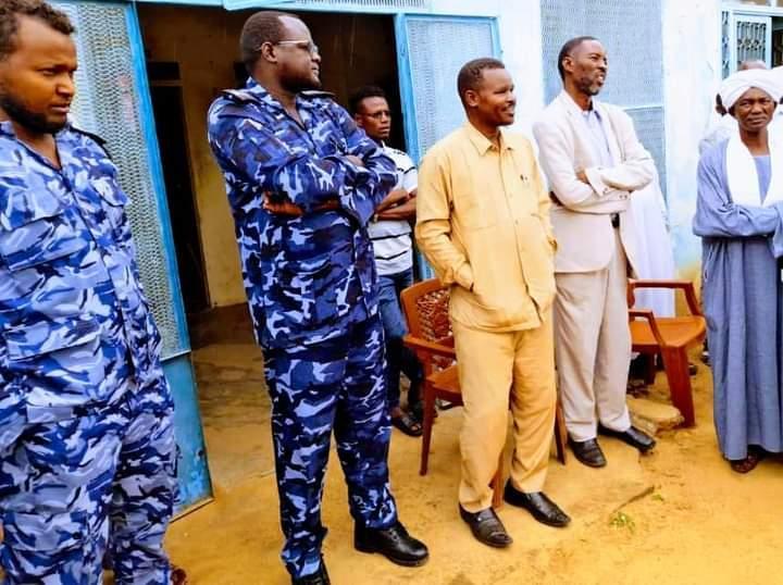 مباحث التموين تضبط 119 برميلا من النفط مهربة مباحث التموين تضبط 119 برميلا من النفط مهربة