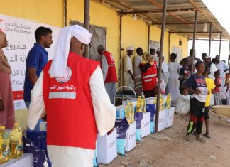 الهلال الاحمرالقطري يسير قافلةمساعدات للمتضررين من الفيضانات بنهر النيل الهلال الاحمرالقطري يسير قافلةمساعدات للمتضررين من الفيضانات بنهر النيل