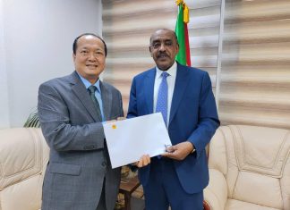 وزير الخارجية المكلف يستقبل سفير جمهورية فيتنام وزير الخارجية المكلف يستقبل سفير جمهورية فيتنام