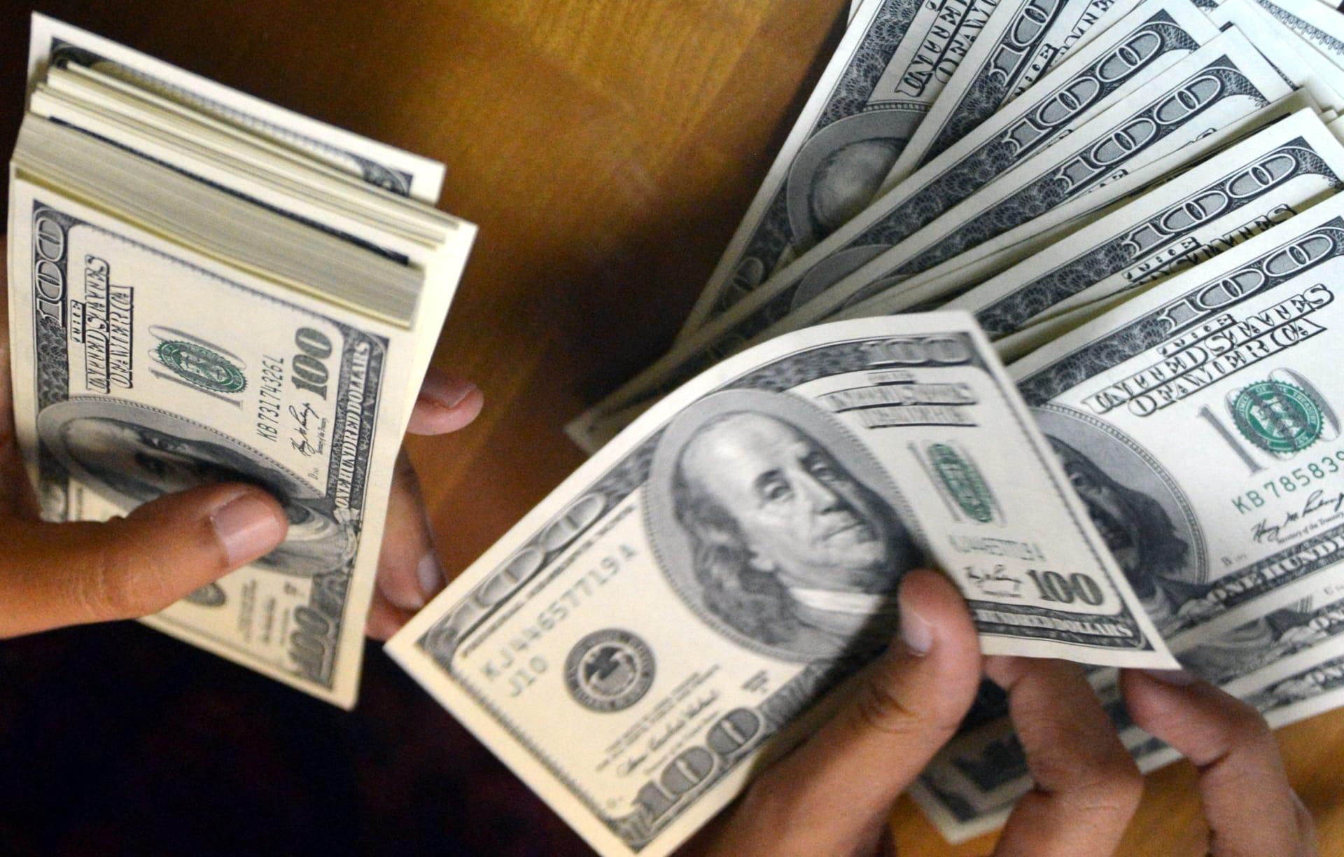 أسعار العملات الأجنبية مقابل الجنيه السوداني اليوم الأحد 9 أكتوبر 2022م