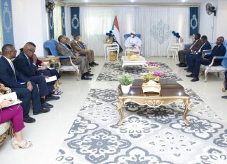 السودان.. الآلية الثلاثية تلتقي حميدتي وتكشف عن تسوية سياسية وشيكة السودان.. الآلية الثلاثية تلتقي حميدتي وتكشف عن تسوية سياسية وشيكة