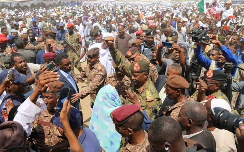 البرهان من كدباس: ما يشاع عن انحيازنا للمؤتمر الوطني “سواقة بالخلاء” لن تنطلي على أحد البرهان من كدباس: ما يشاع عن انحيازنا للمؤتمر الوطني “سواقة بالخلاء” لن تنطلي على أحد