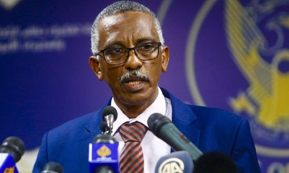 بالفيديو: وجدي صالح يعلق على إعلانه متهم هارب ويوجه اتهامات خطيرة لرئيس النيابة ويتحدى البرهان ويتوعد