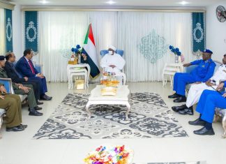 نائب رئيس مجلس السيادة يستقبل وزير الداخلية اليمني نائب رئيس مجلس السيادة يستقبل وزير الداخلية اليمني
