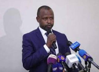الهادي إدريس يشهد الإحتفالية الكبرى لمعهد النهضة الإسلامي الهادي إدريس يشهد الإحتفالية الكبرى لمعهد النهضة الإسلامي