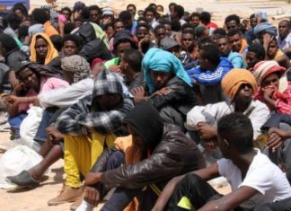 محكمة مغربية تصدر أحكاماً بالسجن لـ(15) مهاجراً سودانياً محكمة مغربية تصدر أحكاماً بالسجن لـ(15) مهاجراً سودانياً