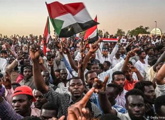 امريكا توجه رسائل ودعوات وتحذير قبل ساعات من تظاهرات ذكرى ثورة أكتوبر في السودان امريكا توجه رسائل ودعوات وتحذير قبل ساعات من تظاهرات ذكرى ثورة أكتوبر في السودان