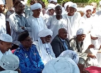 والي سنار والإدارة الاهلية بالولاية ينادون بضرورة التعايش السلمي والي سنار والإدارة الاهلية بالولاية ينادون بضرورة التعايش السلمي