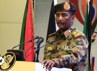 بعد عام من الإنقلاب.. ماذا حصد السودانيين؟ بعد عام من الانقلاب.. ماذا حصد السودانيين؟