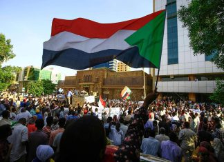 هل ينضم “الشعبي” و”الاتحادي” لتحالف قوى الحرية والتغيير؟ هل ينضم "الشعبي" و"الإتحادي" لتحالف قوى الحرية والتغيير؟