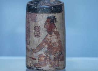 اكتشاف قطع أثرية في آخر حصن لحضارة المايا في غواتيمالا اكتشاف قطع أثرية في آخر حصن لحضارة المايا في غواتيمالا