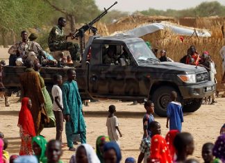 الأزمات الحدودية القديمة المتجددة: “رواندا والكونغو الديمقراطية”، “السودان وتشاد”، “مالي والنيجر” الأزمات الحدودية القديمة المتجددة: "رواندا والكونغو الديمقراطية"، "السودان وتشاد"، "مالي والنيجر"