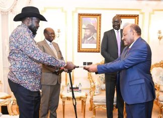 جمال عبد المجيد يقدم أوراق إعتماده سفيرا لدولة جنوب السودان جمال عبد المجيد يقدم أوراق إعتماده سفيرا لدولة جنوب السودان