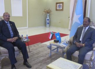 الرئيس الصومالي يستقبل الفريق ابراهيم جابر الرئيس الصومالي يستقبل الفريق ابراهيم جابر